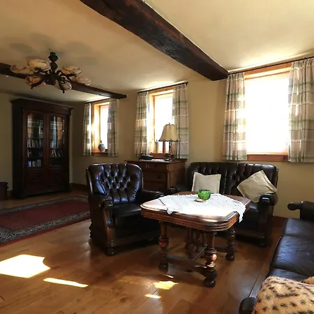 In Der Thueringischen Rhoen Tatil Evi *